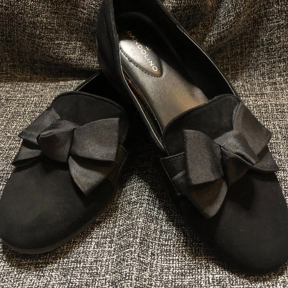*OPEN TO ALL OFFERS* Bandolino Black Velvet Bow Shoes - Picture 1 of 4